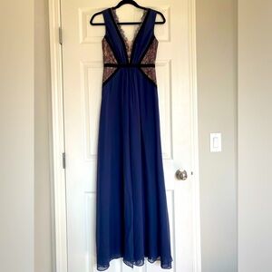 BCBG size 0 (fits like XS-S)
